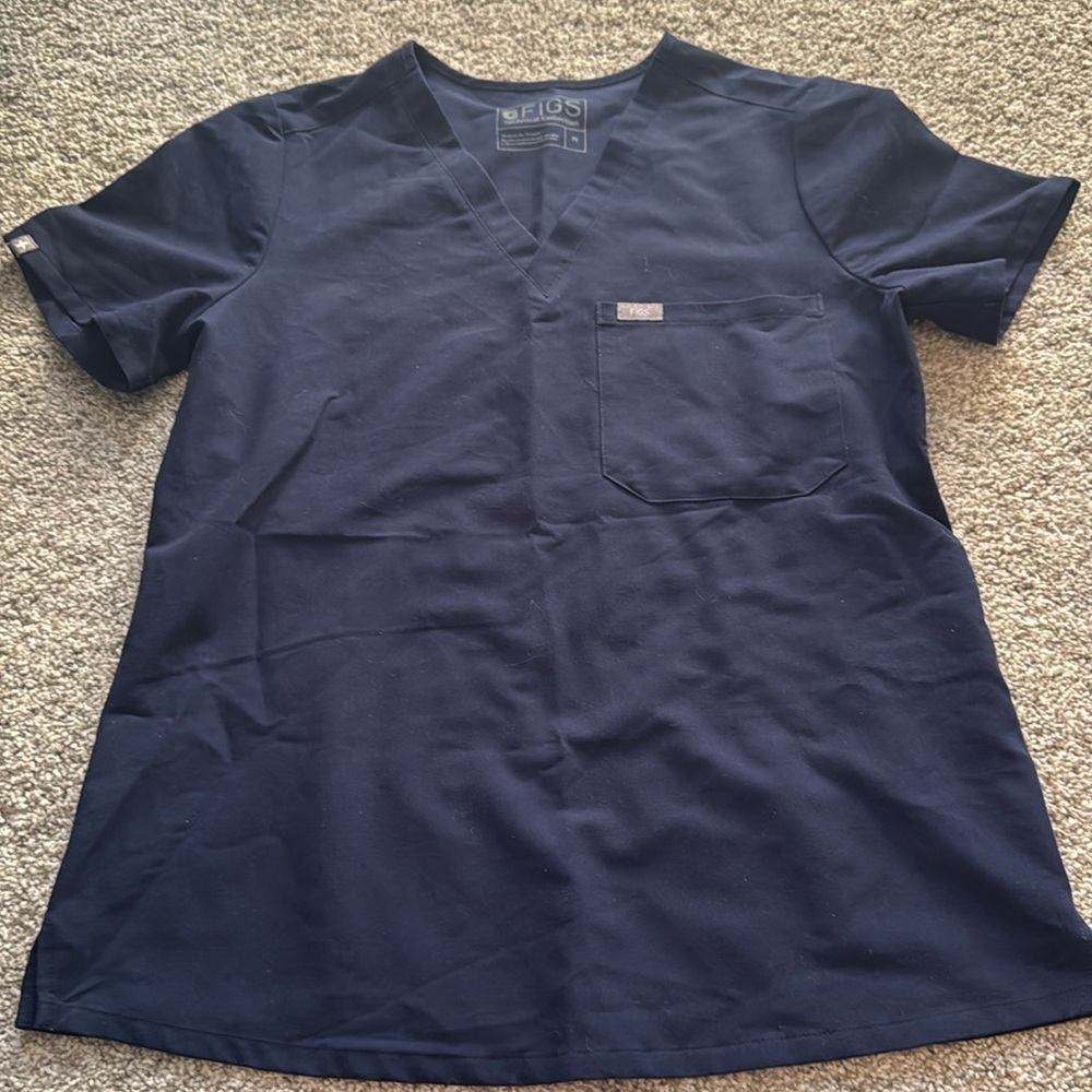 Figs Scrub Top